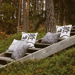 Pentik Tyynynpäälliset Ja Tyynyt^Jäkälä Tyynynpäällinen Musta