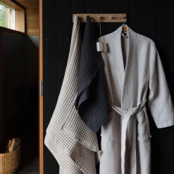Pentik Spa-tuotteet | Kylpytakit Ja Toilettilaukut^Tundra Kylpytakki Tummanharmaa