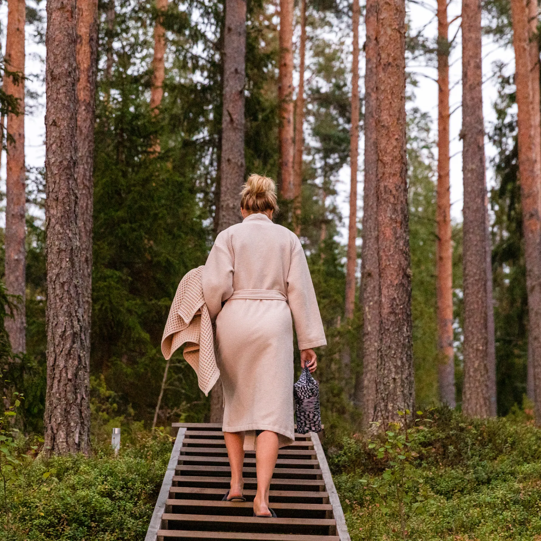 Pentik Spa-tuotteet | Kylpytakit Ja Toilettilaukut^Tundra Kylpytakki Tummanharmaa